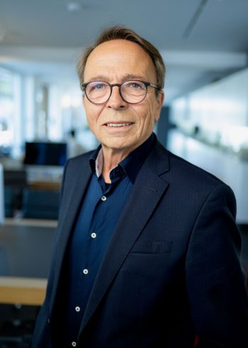 Stephan Ritter - CEO - Gründer & Geschäftsführer, Bauträger und Berater in allen Bereichen der Immobilienwirtschaft Stephan Ritter - CEO - Gründer & Geschäftsführer, Bauträger und Berater in allen Bereichen der Immobilienwirtschaft